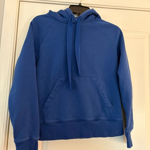 Banana Republic Women’s Blue Fleece Hoodie Sweatshirt - Picture 7 of 8